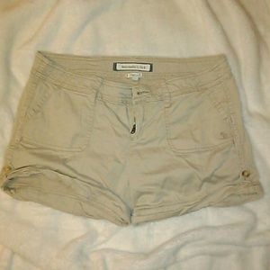 💥 EUC Abercrombie & Fitch Khaki Shorts sz 0 💥